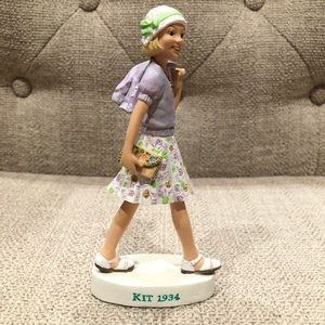 AMERICAN GIRL Kit Kittredge Statue by Pleasant Co.